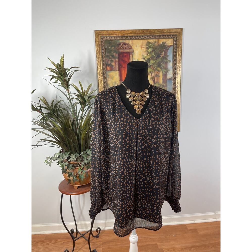 Women Blouse Top Black Leopard Print Chiffon Office Wear Boho Chic Neutral Tones